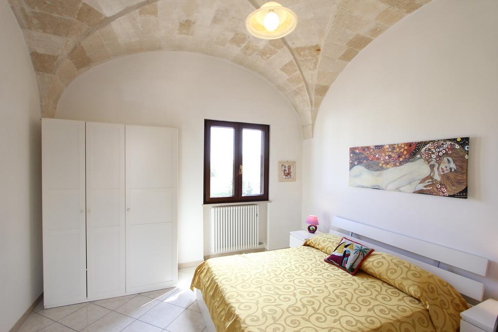 Residence Borgo Antico Дизо Стая снимка